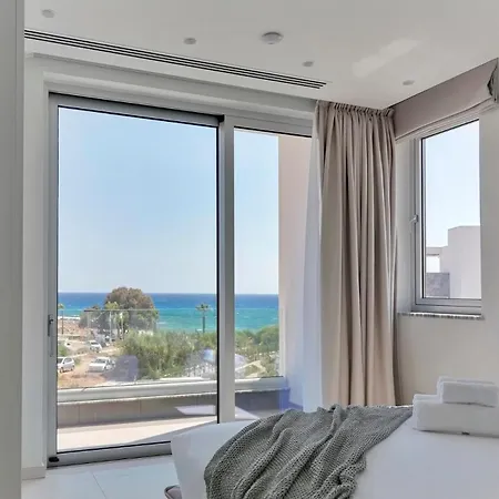 Beachfront Luxury Villa Idania Ayia Napa Exterior photo