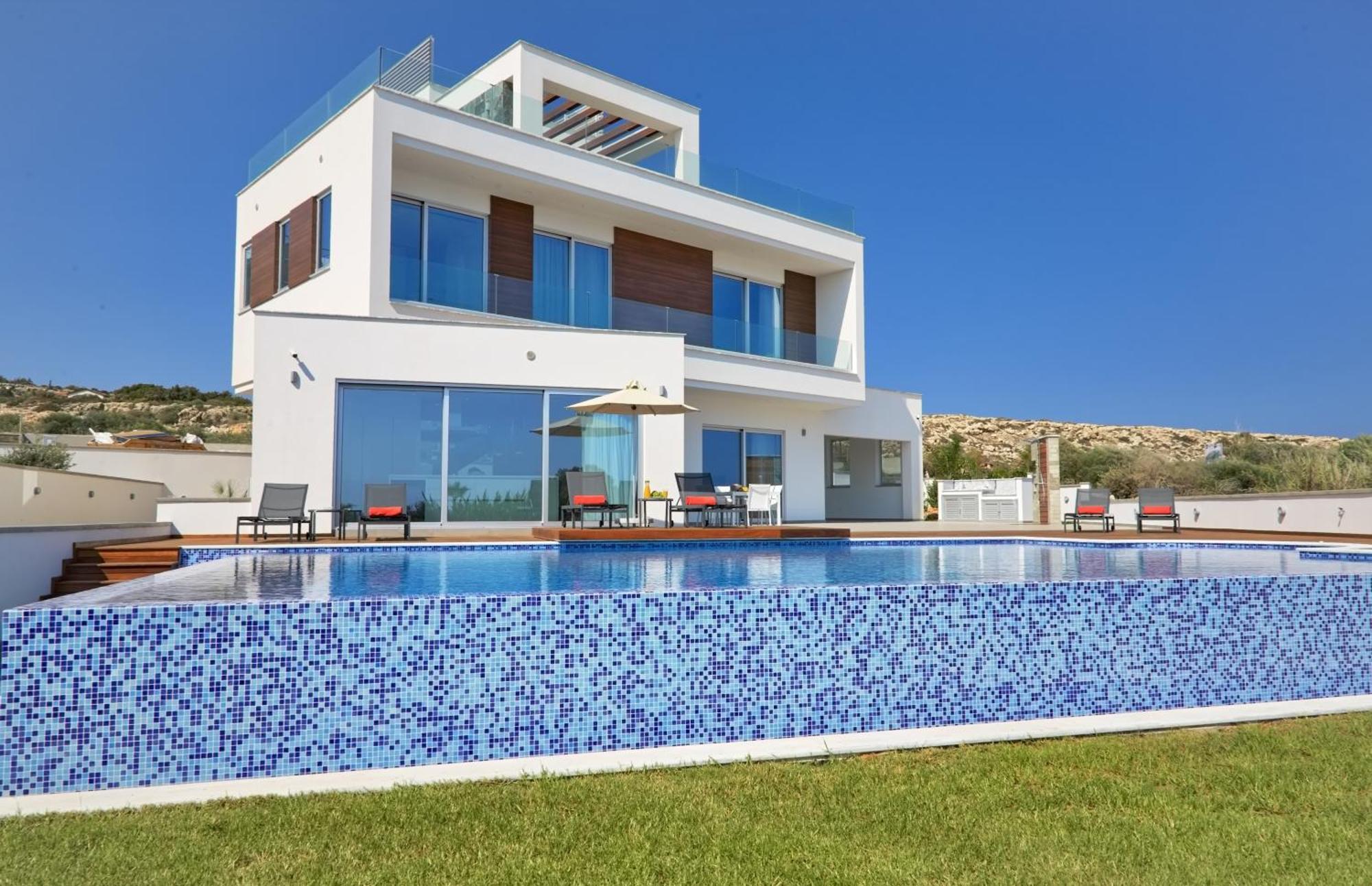Beachfront Luxury Idania Вілла Айя-Напа