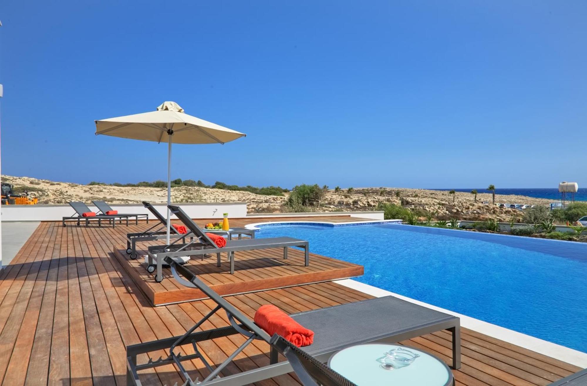 Beachfront Luxury Idania וילה איה נאפה