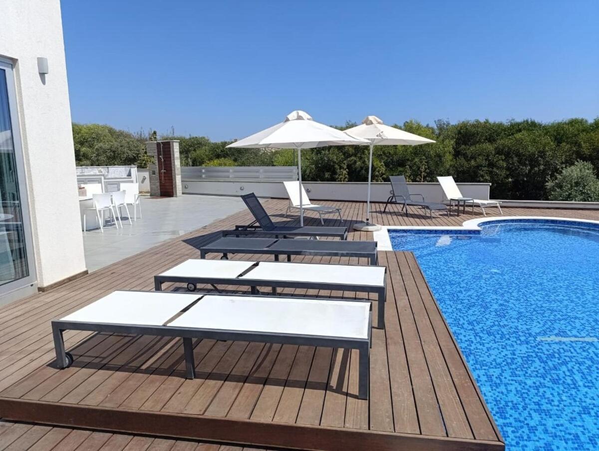 וילה Beachfront Luxury Idania איה נאפה
