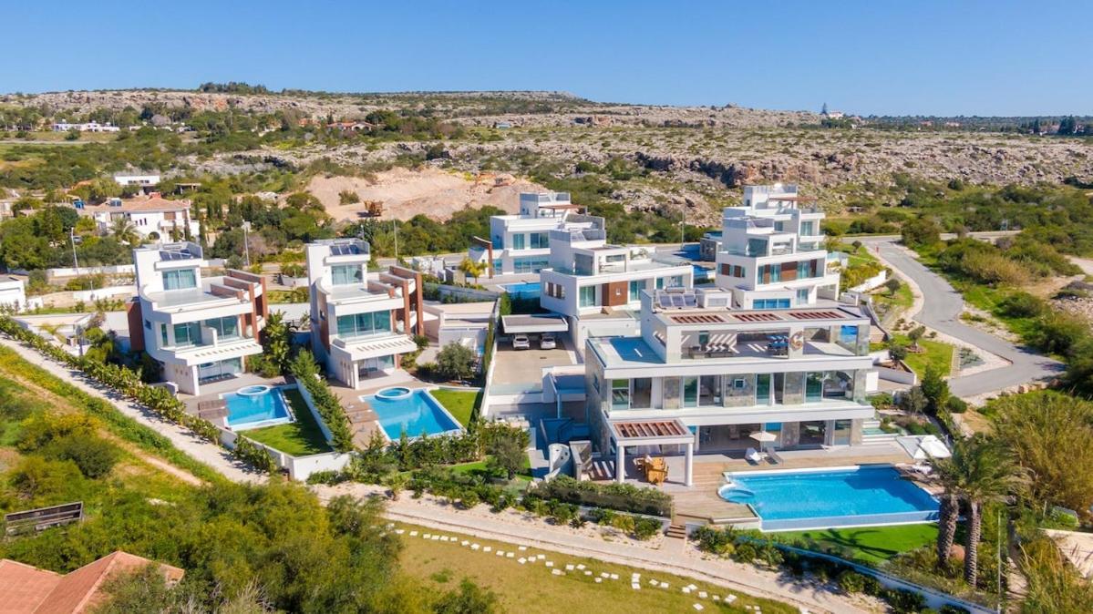 Beachfront Luxury Idania * איה נאפה